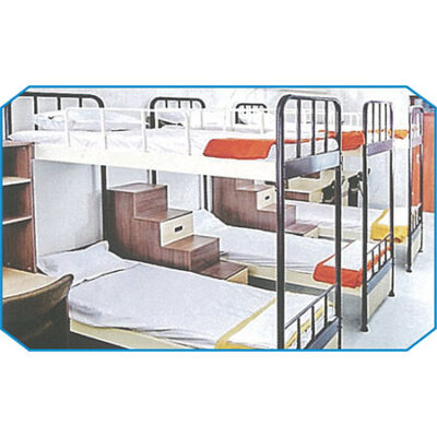 Hostel-1-400x400
